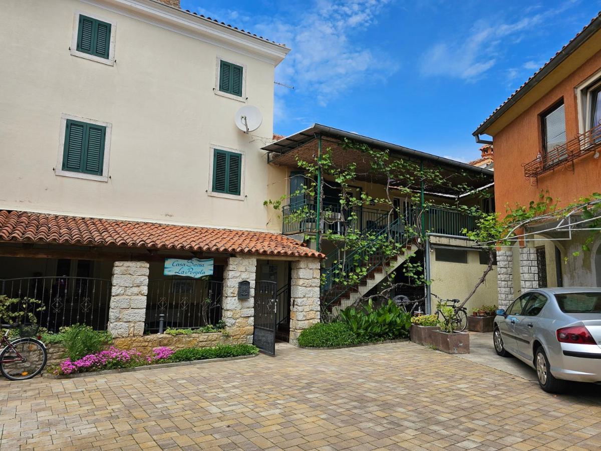 Apartments La Pergola Ровинь Экстерьер фото