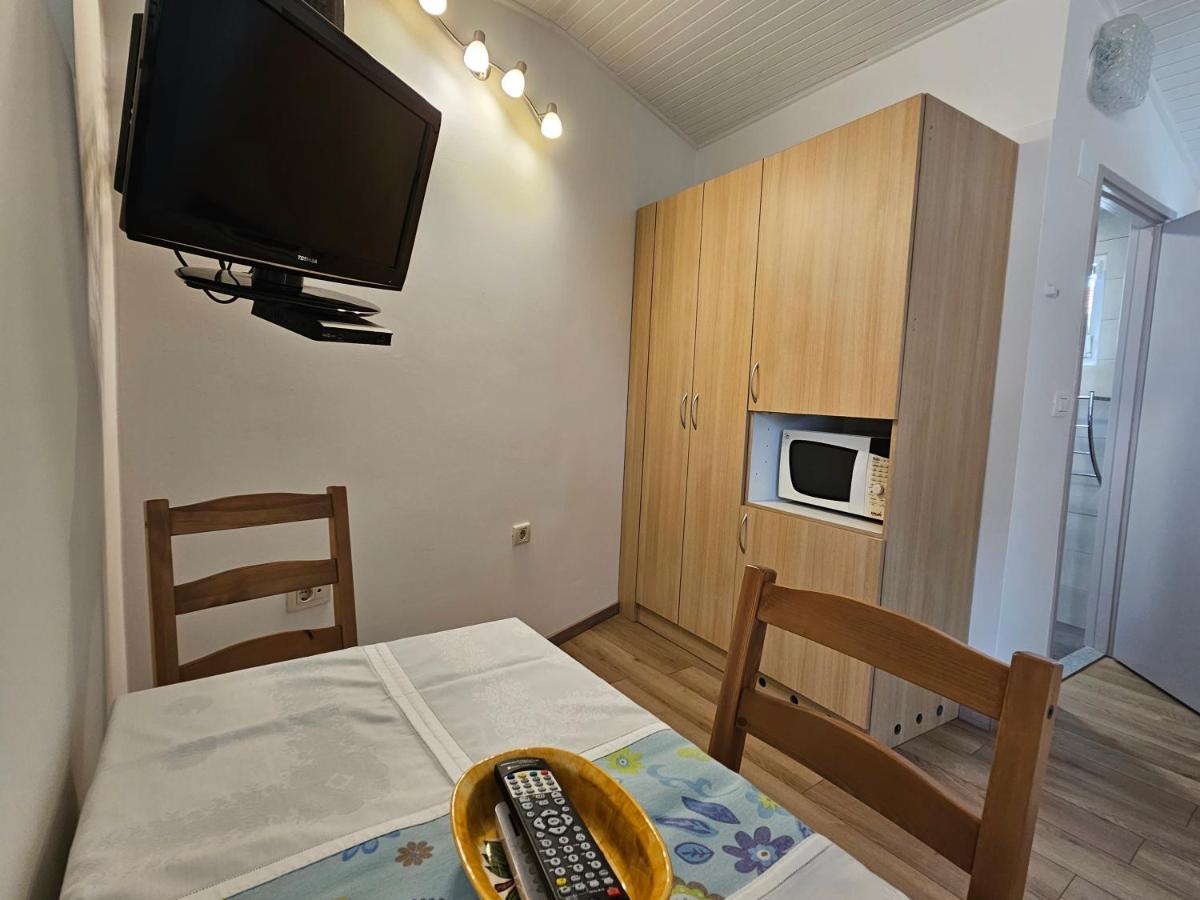 Apartments La Pergola Ровинь Экстерьер фото