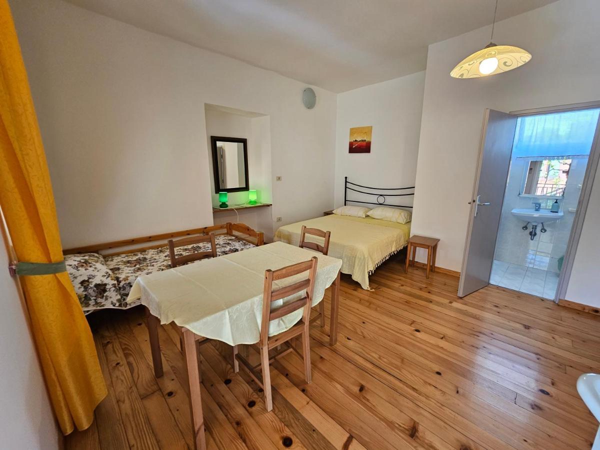Apartments La Pergola Ровинь Экстерьер фото